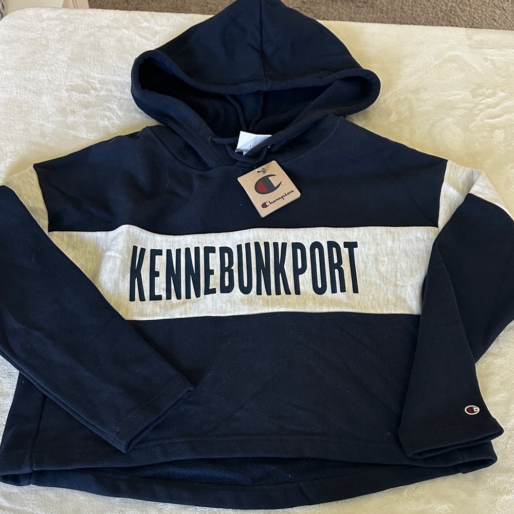 Champion Navy and White Kennebunkport Crop Hoodie NWT